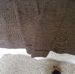 Umgee distressed sweater